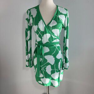 Diane von Furstenberg Wrap Dress Long Sleeve Kelly Green size small